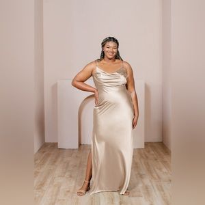 REVELRY SKYE SATIN BRIDESMAID DRESS GOLD CHAMPAGNE NWT